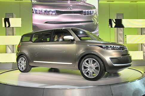 Detroit Auto Show Kia 